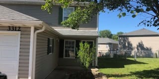 128 Albany Dr 128 Albany Dr Photo Gallery 1