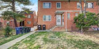 872 BELLEVUE STREET SE 872 BELLEVUE STREET SE Photo Gallery 1