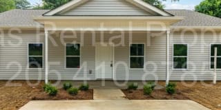 3201 Circle Dr 3201 Circle Dr Photo Gallery 1