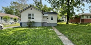 6136 Jefferson Ave 6136 Jefferson Ave Photo Gallery 1