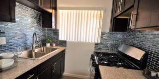 521 Park Way 521 Park Way Photo Gallery 1