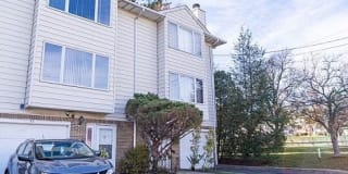 55 Aycrigg Ave 55 Aycrigg Ave Photo Gallery 1
