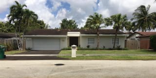 12715 SW 102nd Ter 12715 SW 102nd Ter Photo Gallery 1