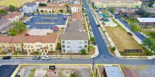 1311 N GEVERS ST 1311 N GEVERS ST Photo Gallery 1