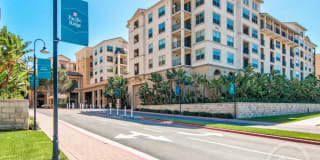 5945 Linda Vista Rd Unit D31 5945 Linda Vista Rd Unit D31 Photo Gallery 1