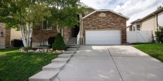 8402 S 6430 W 8402 S 6430 W Photo Gallery 1