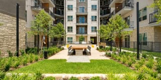 Promenade at Las Colinas Promenade at Las Colinas Photo Gallery 1