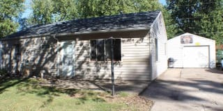 2914 W 67th Street 2914 W 67th Street Photo Gallery 1