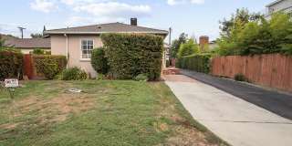 5440 Hermitage Ave 5440 Hermitage Ave Photo Gallery 1