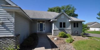 476 Doncaster Way 476 Doncaster Way Photo Gallery 1