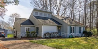 2125 Westminister Ln 2125 Westminister Ln Photo Gallery 1