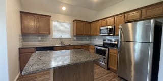 3401 SW Windrift Ave.Unit 2 3401 SW Windrift Ave.Unit 2 Photo Gallery 1
