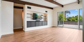732 Bonita Dr 1/2 732 Bonita Dr 1/2 Photo Gallery 1