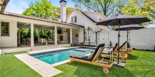 405 9th Street NE 405 9th Street NE Photo Gallery 1