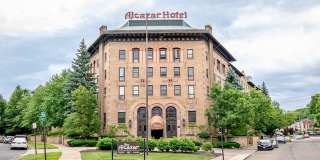 Alcazar Alcazar Photo Gallery 1