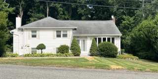 2368 HAWTHORNE DR 2368 HAWTHORNE DR Photo Gallery 1