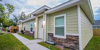 212 E PRIMROSE AVE. 212 E PRIMROSE AVE. Photo Gallery 1