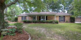 97 Paddock Drive 97 Paddock Drive Photo Gallery 1