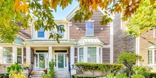2622 W Lake Avenue #1 2622 W Lake Avenue #1 Photo Gallery 1