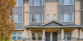 186 NE 78th Ave 186 NE 78th Ave Photo Gallery 1