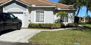 4243 SW 10th Ct 4243 SW 10th Ct Photo Gallery 1