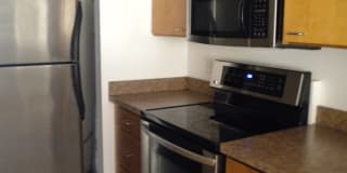 3817 S Lake Dr 3817 S Lake Dr Photo Gallery 1