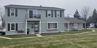 21621 E 11 Mile 21621 E 11 Mile Photo Gallery 1