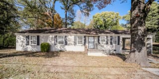 916 East Shelby Drive 916 East Shelby Drive Photo Gallery 1