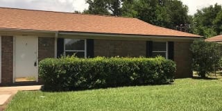 3406 Greenbriar Ct B 3406 Greenbriar Ct B Photo Gallery 1