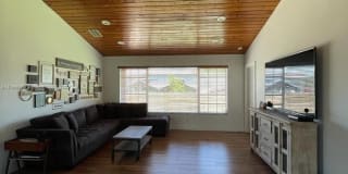 8301 SW 27th Ter 8301 SW 27th Ter Photo Gallery 1