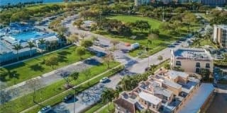 918 N SHORE DRIVE NE 918 N SHORE DRIVE NE Photo Gallery 1