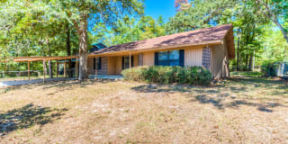 17 Lakeside Court 17 Lakeside Court Photo Gallery 1