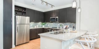Elan Midtown Elan Midtown Photo Gallery 1