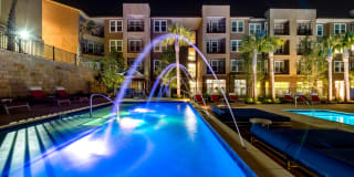The Vance at Huebner Oaks The Vance at Huebner Oaks Photo Gallery 1