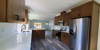 754 Chemawa Rd NE 754 Chemawa Rd NE Photo Gallery 1