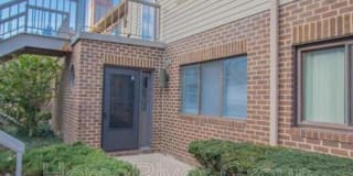 85 Hawthorne Court N.E. 85 Hawthorne Court N.E. Photo Gallery 1