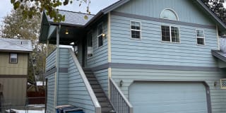 477 NE Seward Ave #2 477 NE Seward Ave #2 Photo Gallery 1