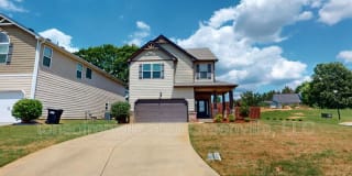 169 Border Ave 169 Border Ave Photo Gallery 1