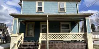543 Kling St 543 Kling St Photo Gallery 1