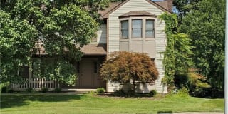 105 Heldon Dr 105 Heldon Dr Photo Gallery 1