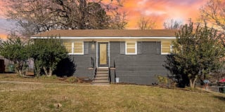 2016 Tryon St 2016 Tryon St Photo Gallery 1