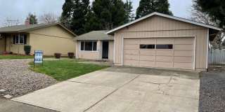 4739 Bonanza Dr NE 4739 Bonanza Dr NE Photo Gallery 1