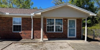 829 Russ Lake Drive - C 829 Russ Lake Drive - C Photo Gallery 1