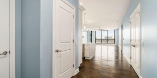 250 W Spring Street 250 W Spring Street Photo Gallery 1