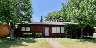 3519 47th Street #A 3519 47th Street #A Photo Gallery 1