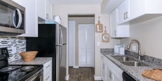Lakeside Crossing at Eagle Creek Lakeside Crossing at Eagle Creek Photo Gallery 1