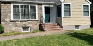 23 Undercliff Rd 23 Undercliff Rd Photo Gallery 1