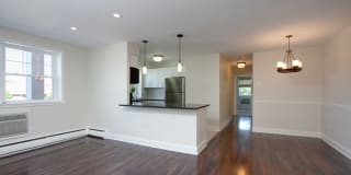 105 Runnymede Ave 105 Runnymede Ave Photo Gallery 1
