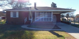 215 Crescent Dr 215 Crescent Dr Photo Gallery 1