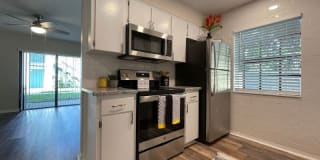 3387 Coe Avenue 3387 Coe Avenue Photo Gallery 1